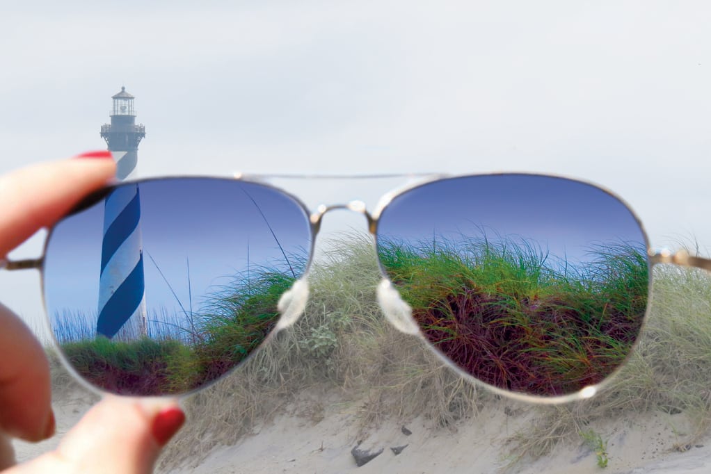 What are the benefits of polarized sunglasses over traditional tinted lenses?  – Columbia Eye Clinic